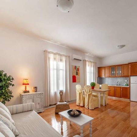 Seaview Stylish Flat In Andros - Walk To Beach Esterno foto