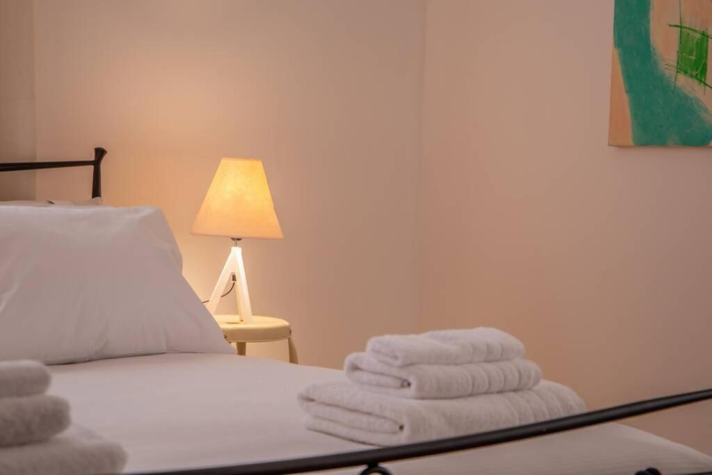 Seaview Stylish Flat In Andros - Walk To Beach Esterno foto